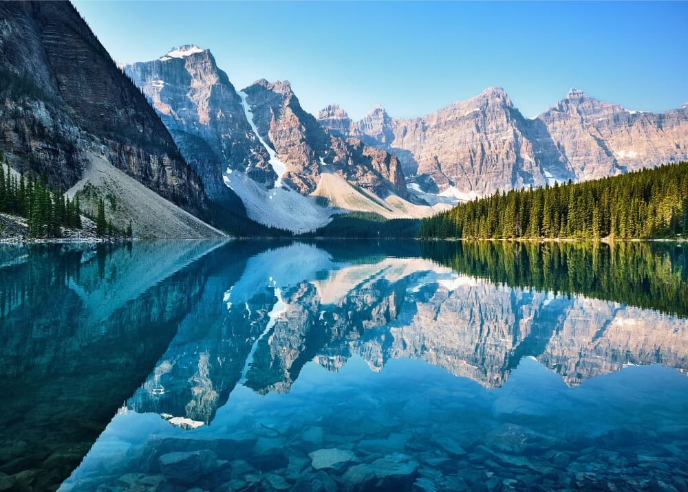 Góry i przyroda Kanady, legalizacja marihuany na świecie